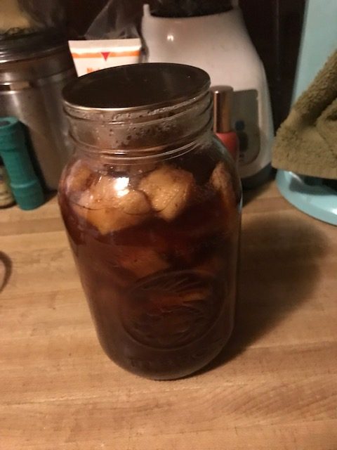 Bringing Friday to a close after making apples in sweet cola juice